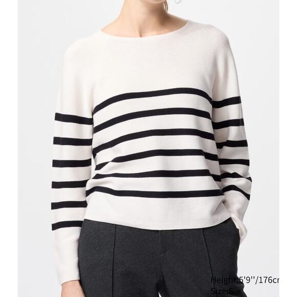 Uniqlo 3D Knit Cotton Sweater in Striped White - Picture 1 of 9